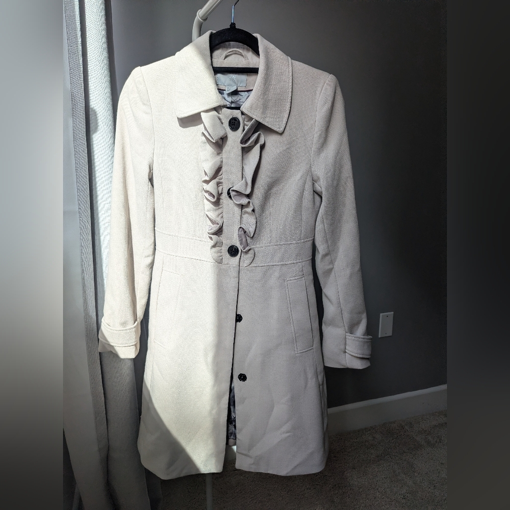H&M Elegant Cream Ruffle Coat